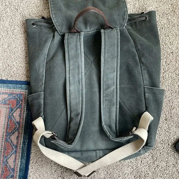 Everlane backpack - Picture 4 of 4
